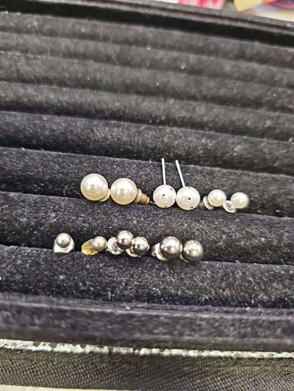 Earrings Lot Of 6 Earrings Silvertone Balls FAUX PEARL STUD Balls EARRINGS